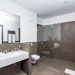 Stadthotel Reich * Мелльрихштадт