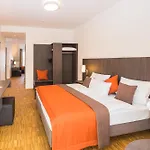 Отель Stadthotel Reich *